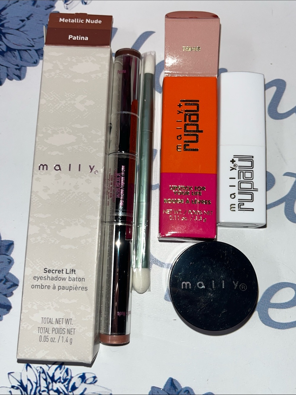 Mally Beauty eye & lip & brow Nude & Patina Eyeshadow Set - Pink, Brown, Gold